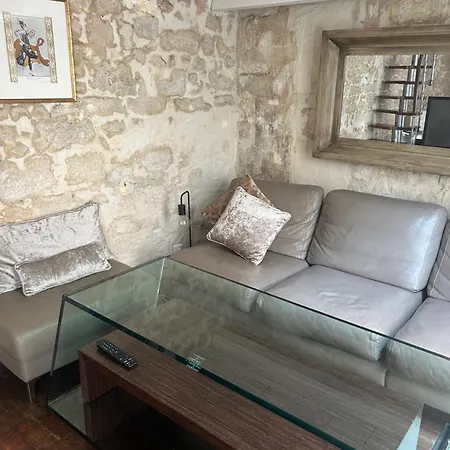 Atelier D Artiste Sur L Ile Saint Louis Lejlighed Paris