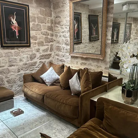 Atelier D Artiste Sur L Ile Saint Louis Lejlighed Paris